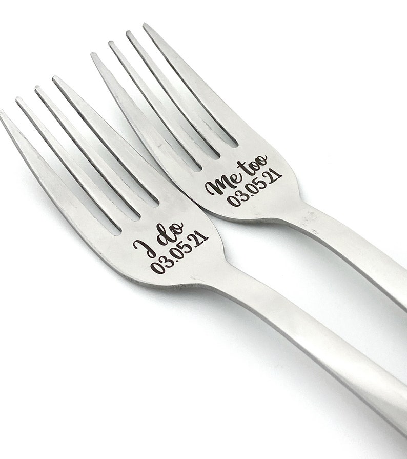 Wedding forks, I do Me Too forks, Bride Groom Forks, Bridal Shower Gift, Personalized Forks, Wedding Cake forks